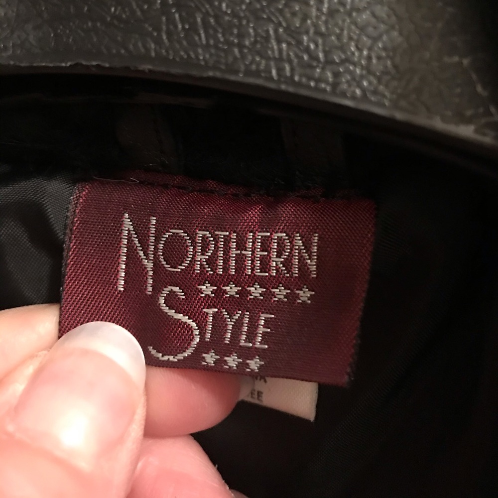 Women's Genuine Leather Jacket - Picture 7 of 7